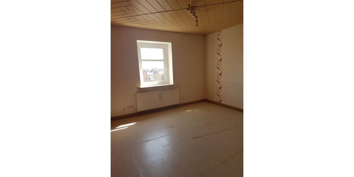 Etagenwohnung Torgau - 4 Zimmer, 95 m&sup2;, 523&euro; | Angebot:26384047