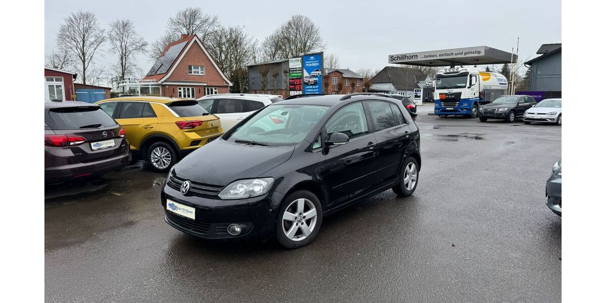 VW Golf 149.354 km 7.399 &euro; Hemme 25774