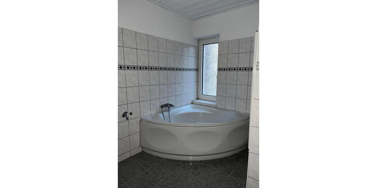 Etagenwohnung Witten Heven - 3.5 Zimmer, 81 m&sup2;, 178.000&euro; | Angebot:25483502