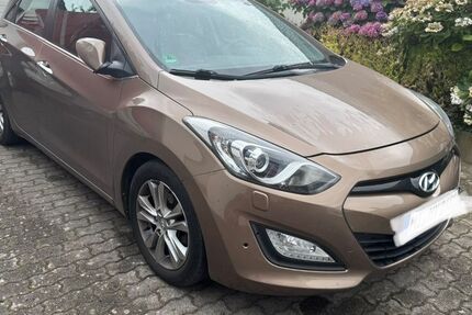 Hyundai i30 175.000 km 5.600 &euro; Lübbecke 32312
