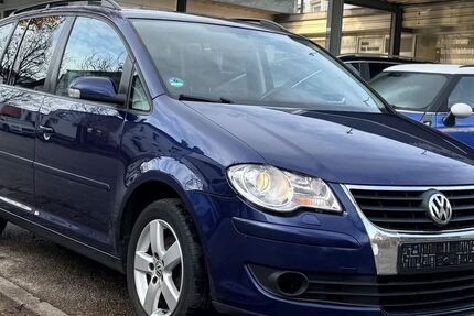 VW Touran 232.000 km 3.990 &euro; Waldkraiburg 84478