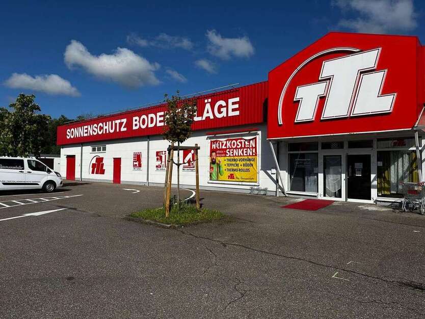 Halle in Öhringen 7.500 € 1226 m²