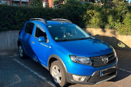 Dacia Sandero 75.000 km 6.999 &euro; Lübeck 23558