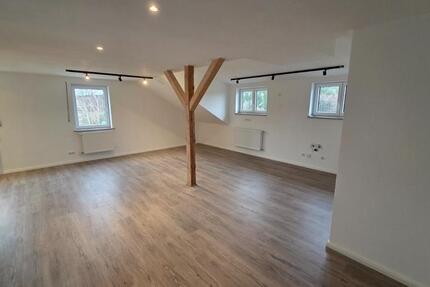 Wohnung Hirschau - 3 Zimmer, 90 m&sup2;, 810&euro; | Angebot:25382319