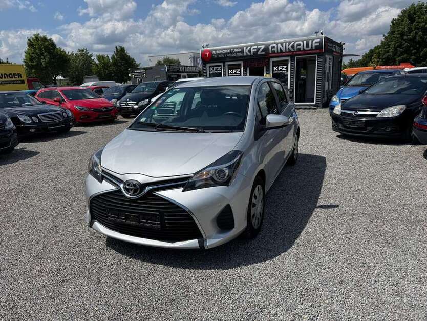 Yaris