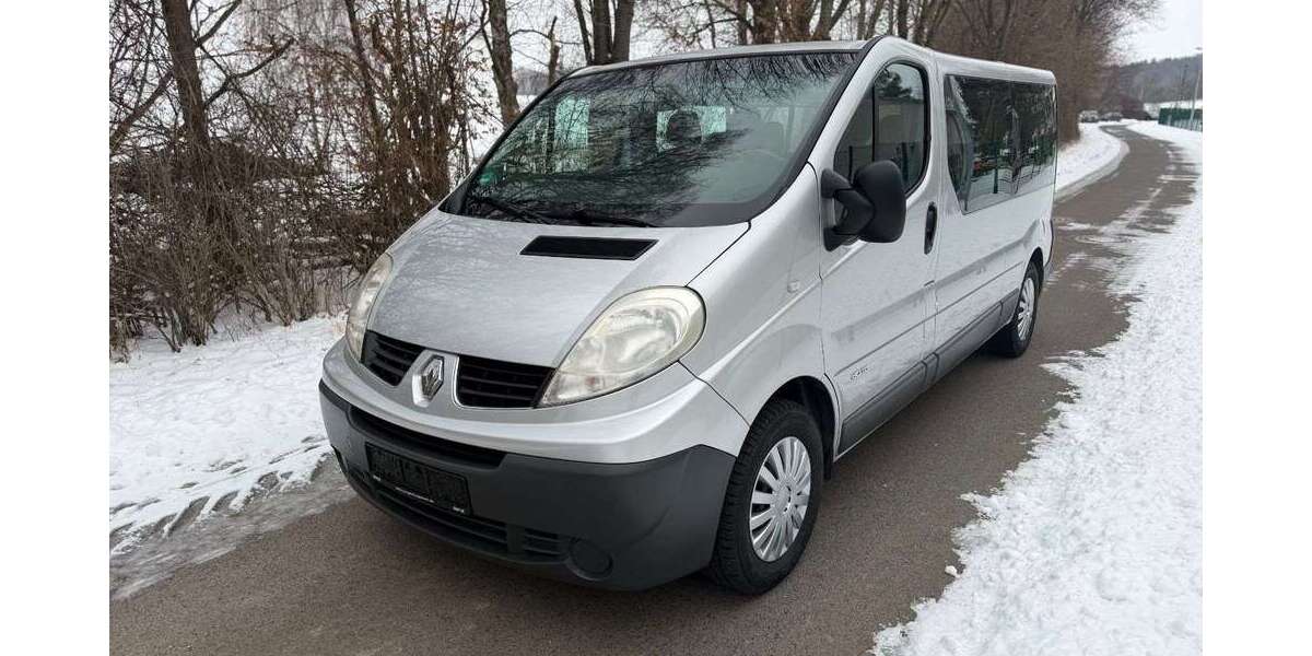 Renault Trafic 120.000 km 8.999 &euro; Elstra OT Rauschwitz 01920