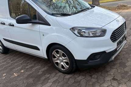Ford Transit Courier 78.000 km 8.999 &euro; Ilsede / OT Adenstedt 31246