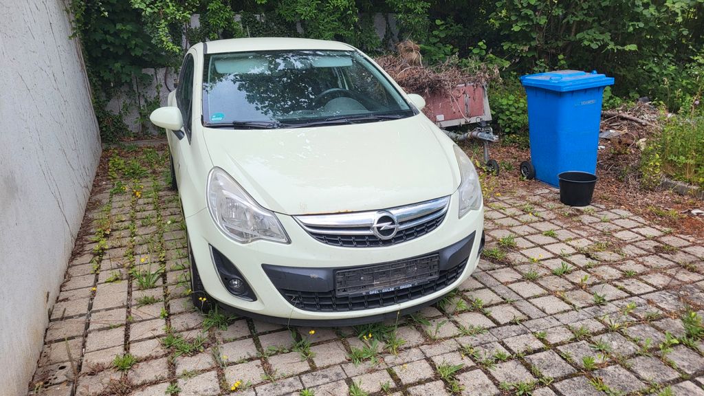 Opel Corsa 196.325 km 950 &euro; Eigeltingen 78253