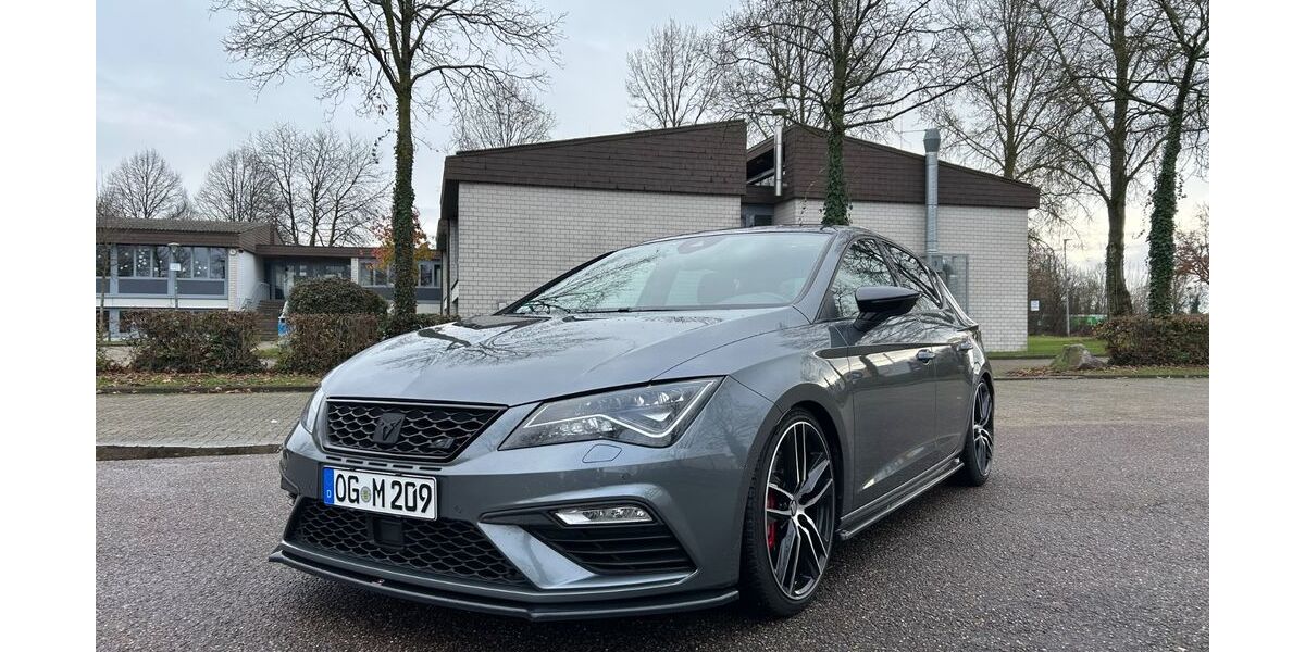 Seat Leon 136.000 km 19.900 &euro; Appenweier 77767