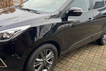 Hyundai ix35 67.500 km 9.599 &euro; Mönchengladbach 41179