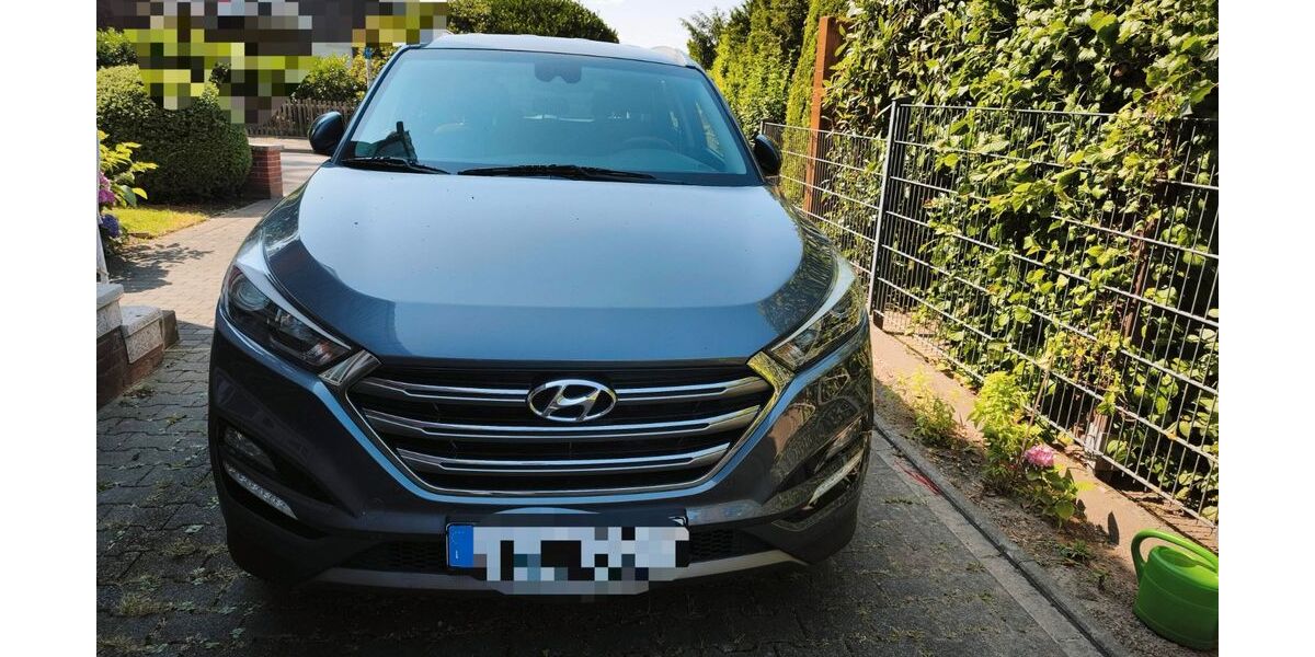 Hyundai TUCSON 111.000 km 12.399 &euro; Harsewinkel 33428