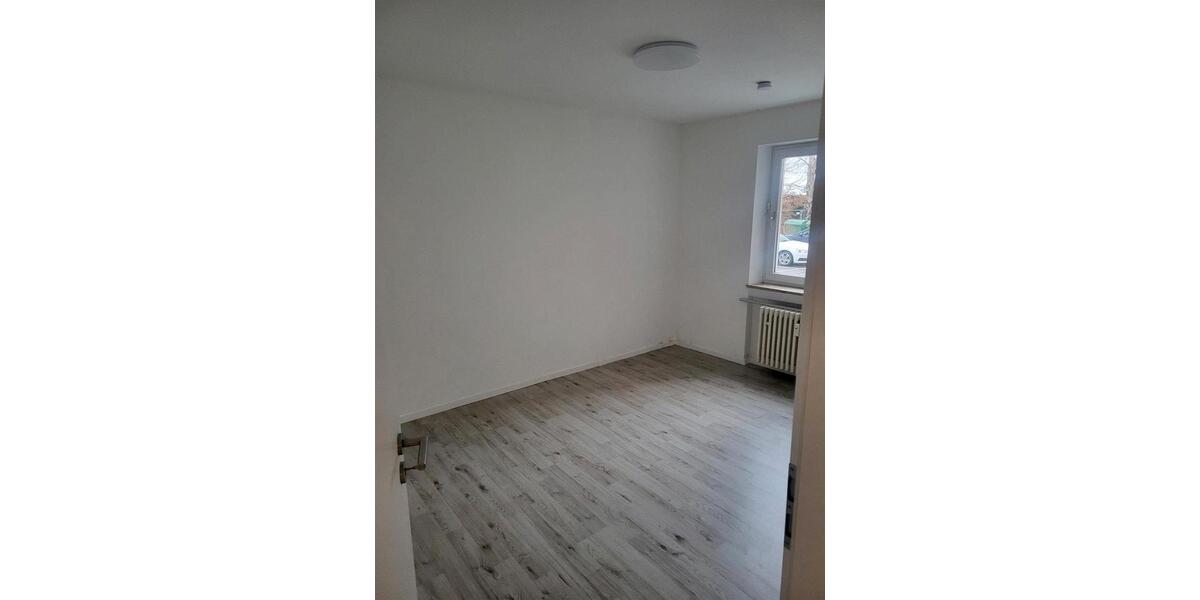 Erdgeschoßwohnung Augsburg - 3 Zimmer, 83 m&sup2;, 339.000&euro; | Angebot:24732014