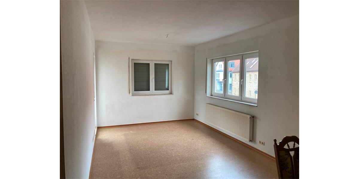 Etagenwohnung Roßleben-Wiehe Wiehe - 3 Zimmer, 77 m&sup2;, 400&euro; | Angebot:26001935