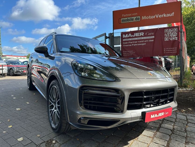 Porsche Cayenne 44.000 km 76.890 € Hamburg 22043