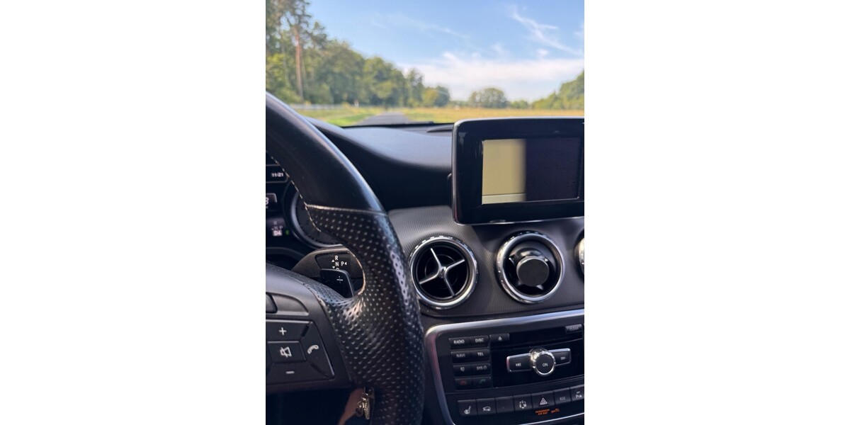 Mercedes-Benz GLA-Klasse 196.000 km 16.500 &euro; Hasselroth 63594