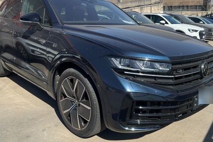 VW Touareg 23.154 km 71.470 &euro; Saal a.d. Donau 93342