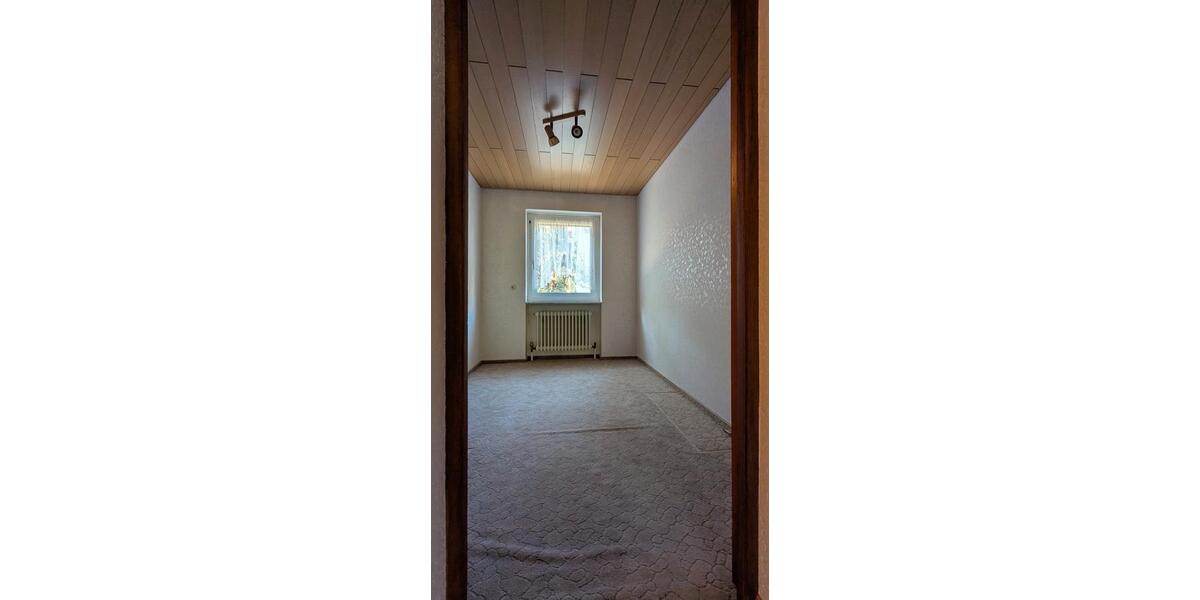 Hochparterre Würzburg Lindleinsmühle - 5 Zimmer, 104 m&sup2;, 379.000&euro; | Angebot:27291343