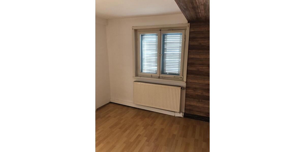 Einfamilienhaus Remchingen - 5 Zimmer, 96 m&sup2;, 1.200&euro; | Angebot:26344145