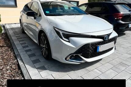 Toyota Corolla 5.800 km 29.490 &euro; Diez 65582