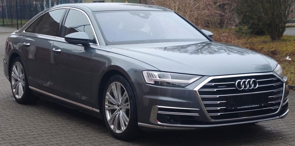 Audi A8 181.000 km 30.390 &euro; Mönchengladbach 41066