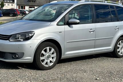 VW Touran 215.738 km 6.650 € Siegen 57080