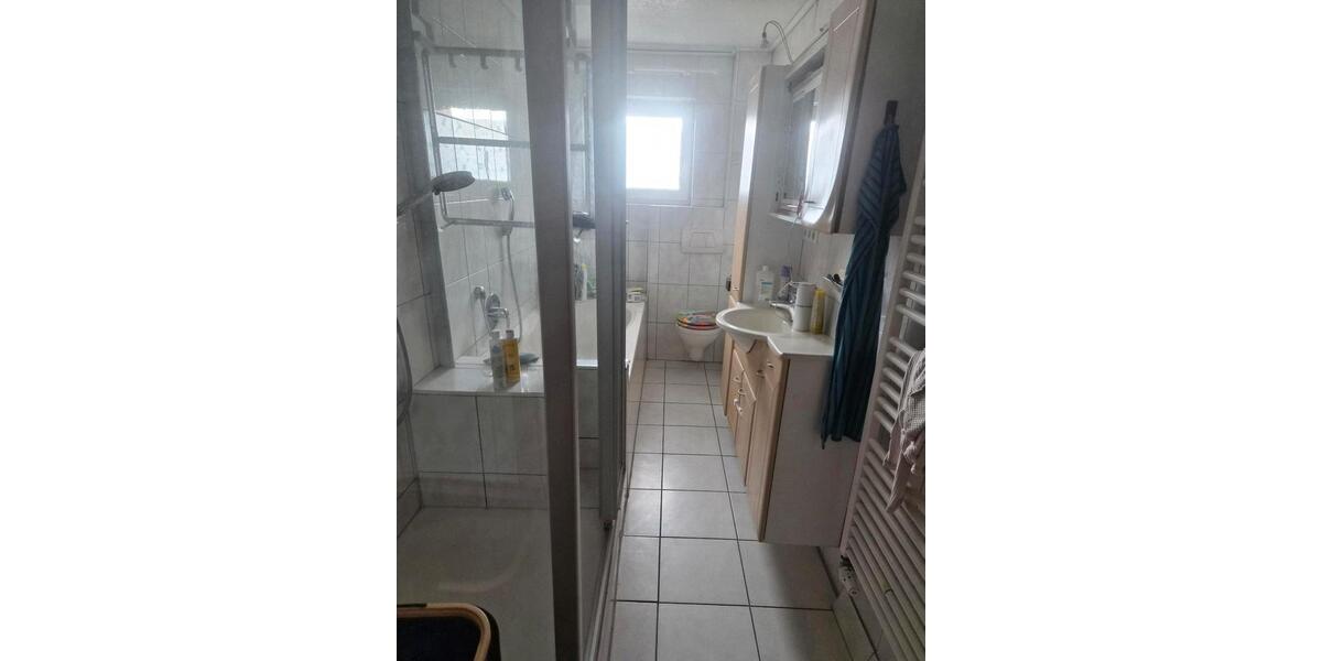 Einfamilienhaus Sulzfeld - 7 Zimmer, 208 m&sup2;, 209.000&euro; | Angebot:25870355