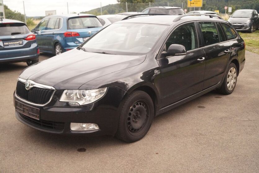 Skoda Superb 312.000 km 3.500 € Oberessendorf 88436