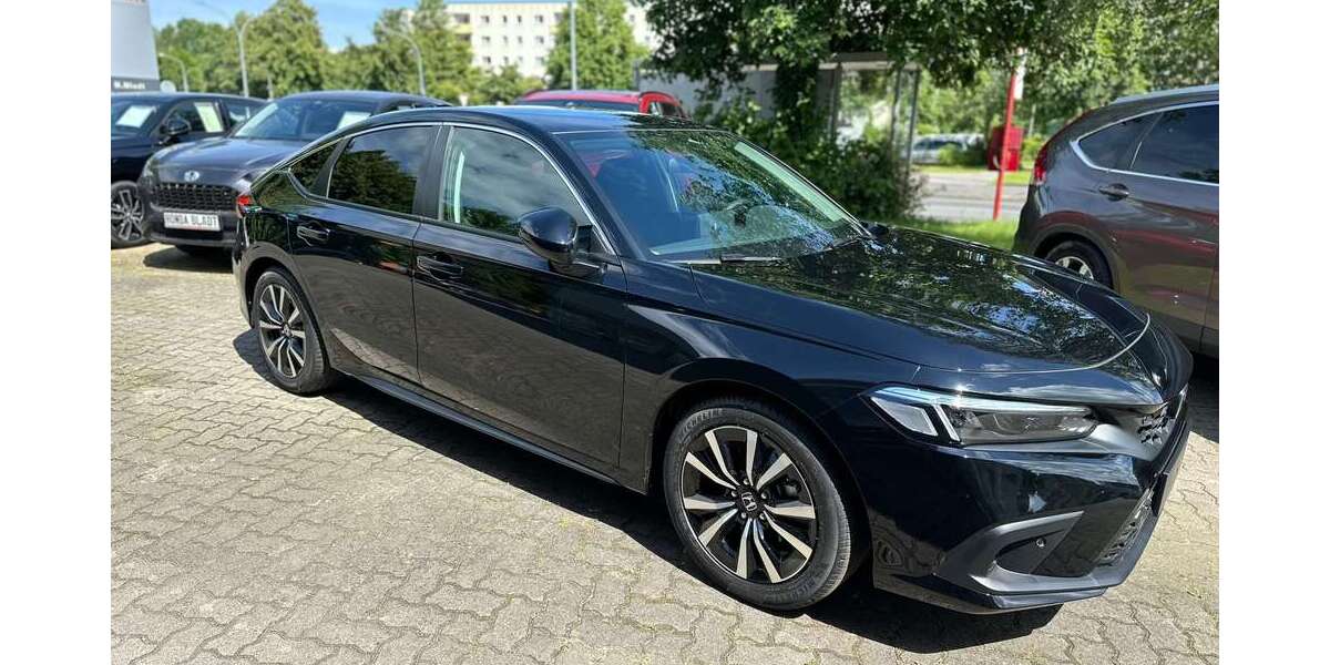 Honda Civic 18.900 km 29.990 &euro; Stralsund 18435