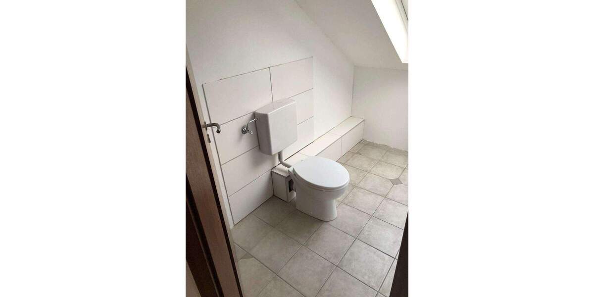 Etagenwohnung Warburg - 2 Zimmer, 79 m&sup2;, 189.000&euro; | Angebot:25673416