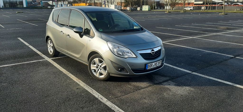 Opel Meriva 125.000 km 4.999 &euro; Dülmen 48249