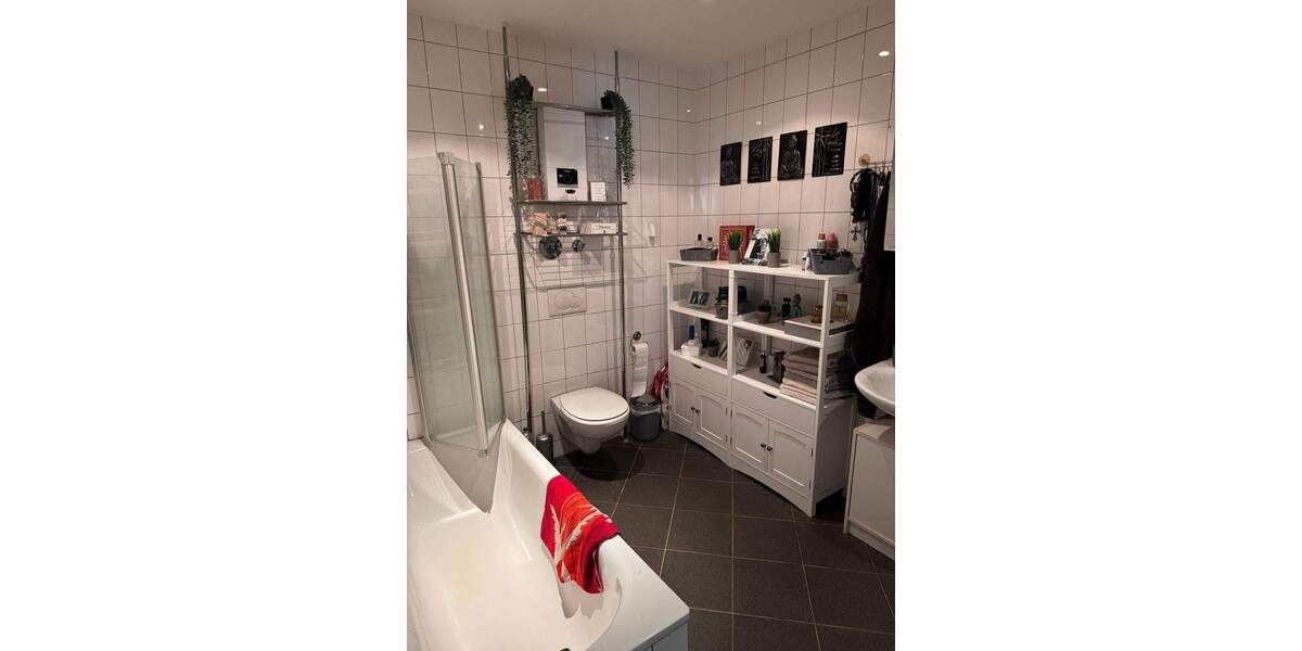 Etagenwohnung Harsewinkel - 2 Zimmer, 66 m&sup2;, 144.000&euro; | Angebot:26572852
