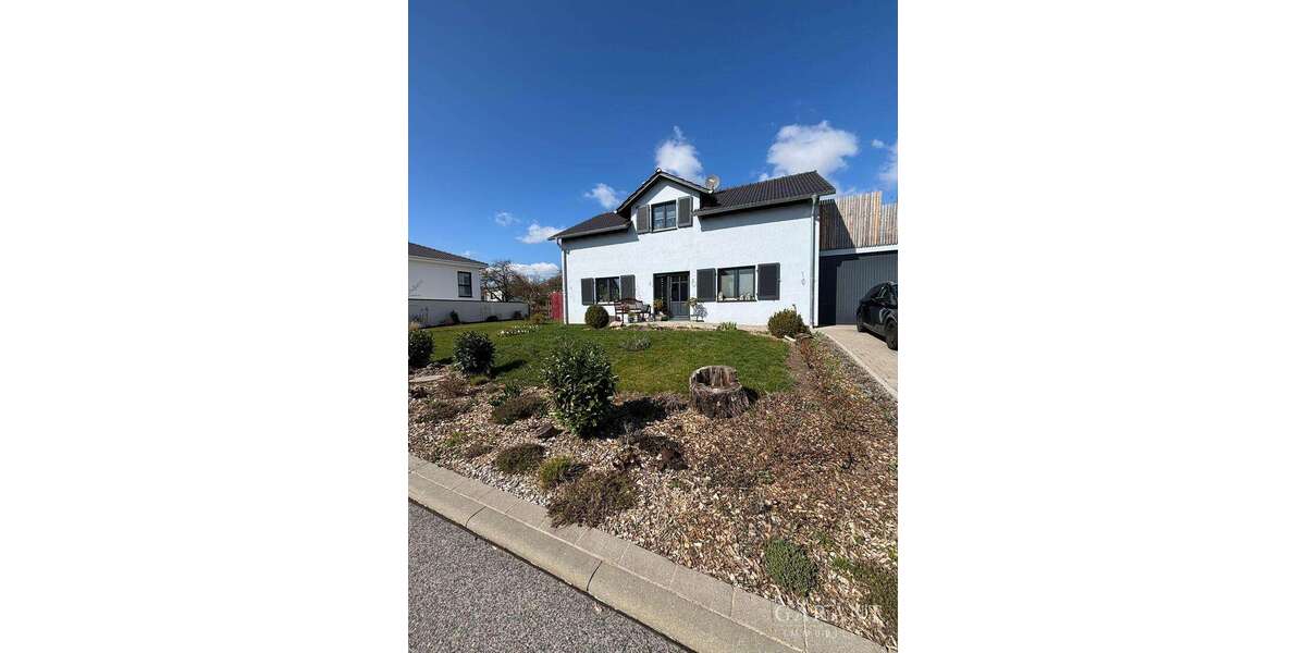 Haus zum Kaufen in Rödental 559.000 € 160 m² 5 zimmer