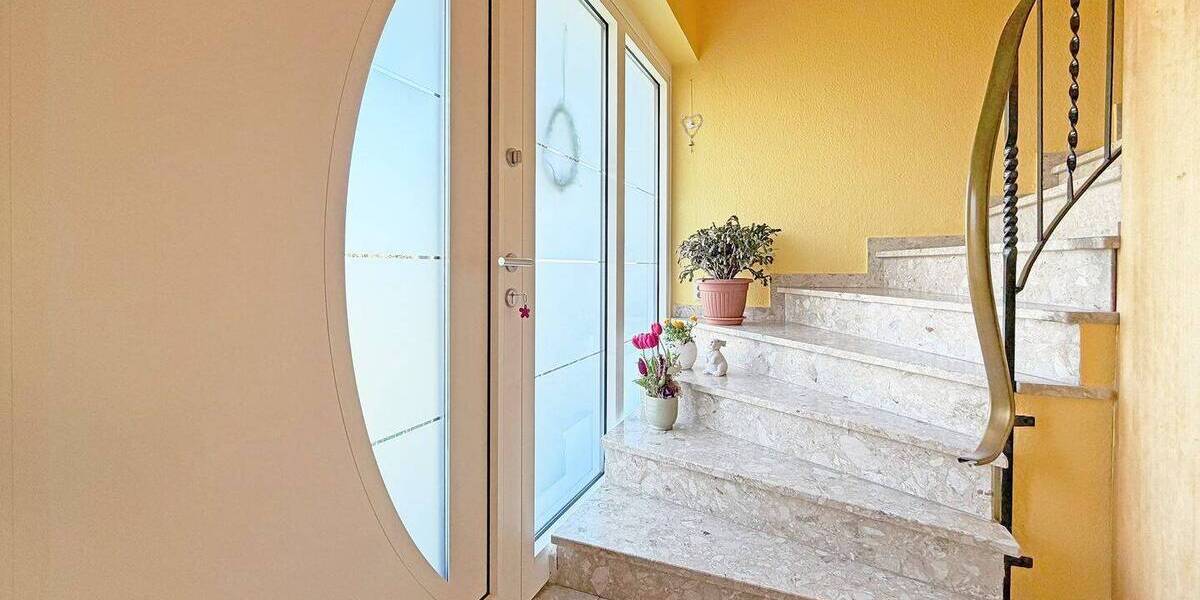 Einfamilienhaus Emmerthal Groß Berkel - 9 Zimmer, 192 m&sup2;, 300.000&euro; | Angebot:26176304