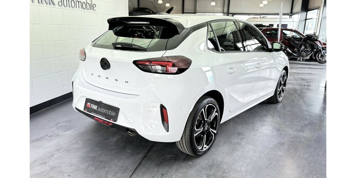 Opel Corsa GS 1.2 Turbo 1.Hand Sitzheizung Carplay 8.600 km 17.890 &euro; Lich 35423