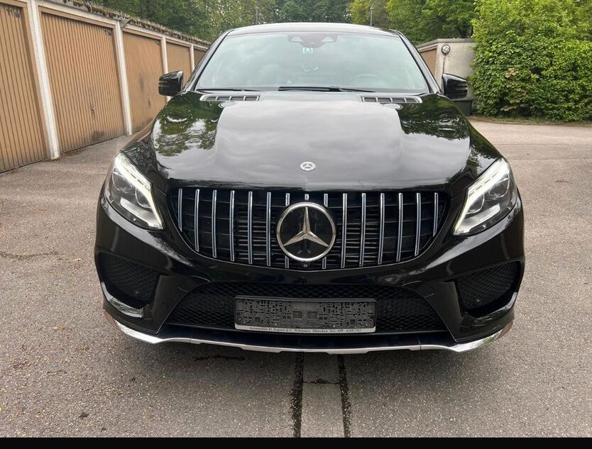 Mercedes-Benz GLE 350 201.000 km 30.999 € München 80938