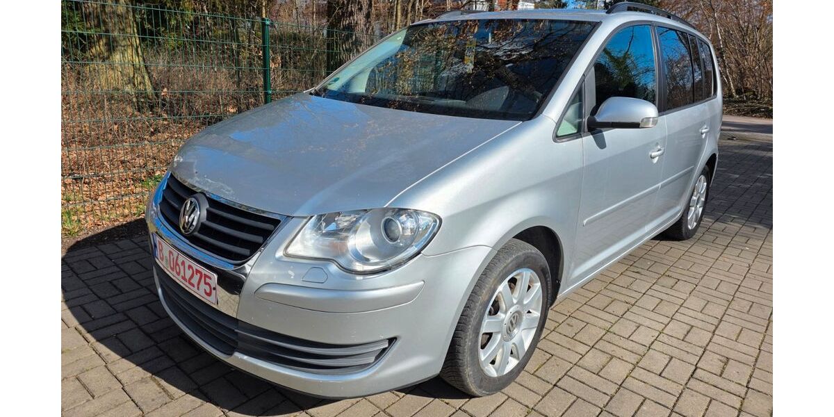 VW Touran 250.000 km 1.900 &euro; Berlin 13585