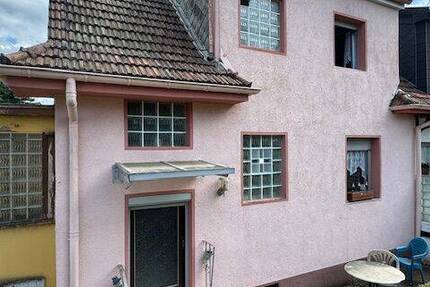Haus Saarbrücken Dudweiler - 5 Zimmer, 115 m&sup2;, 149.000&euro; | Angebot:26863412