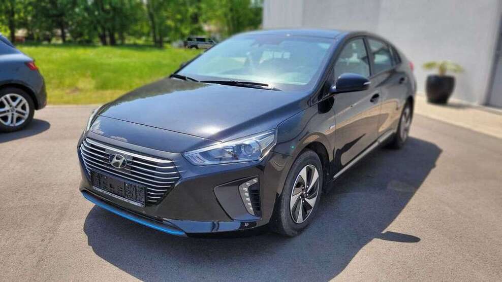 IONIQ
