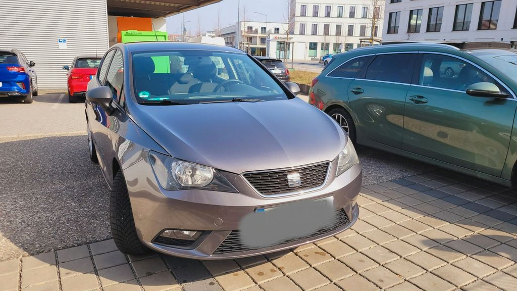 Seat Ibiza 143.000 km 4.750 &euro; Regensburg 93059
