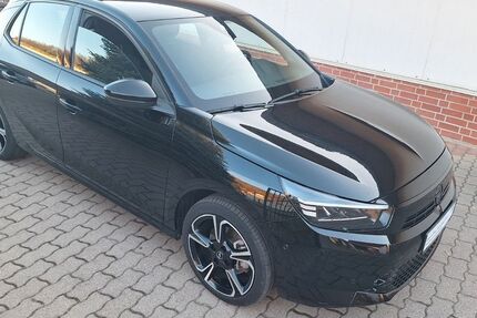 Opel Corsa 28.450 km 14.990 &euro; Hergisdorf 06313