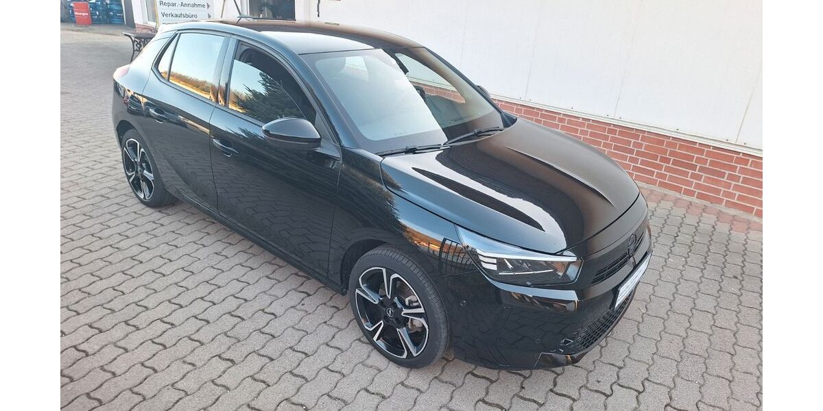 Opel Corsa 28.450 km 14.990 &euro; Hergisdorf 06313