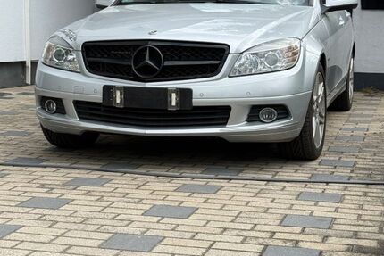 Mercedes-Benz 280 207.547 km 5.900 &euro; Roding 93426