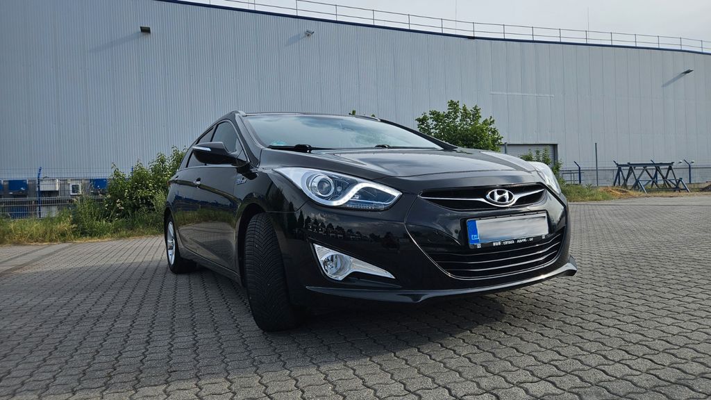 Hyundai i40 236.000 km 5.200 &euro; Frankenthal 67227