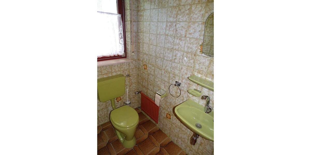 Reihenendhaus Großbottwar - 6 Zimmer, 147 m&sup2;, 449.000&euro; | Angebot:23240569