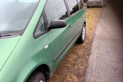 VW Sharan 317.000 km 2.222 &euro; Bubach 56288