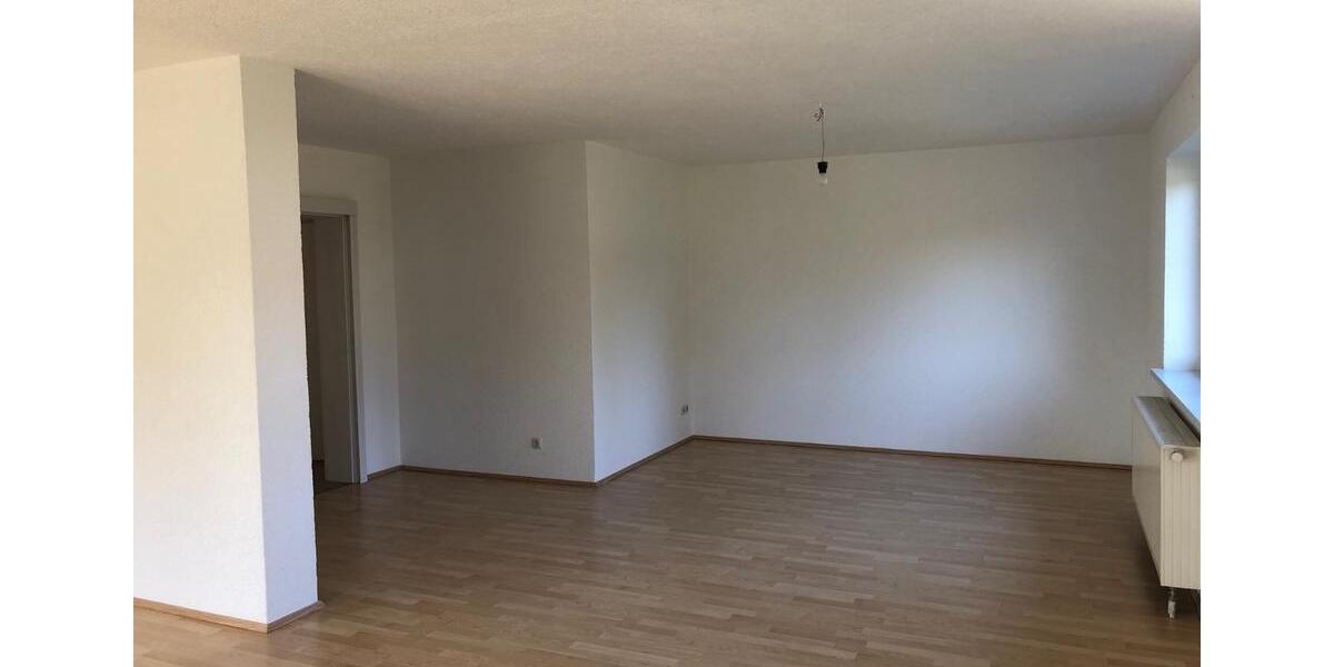 Einfamilienhaus Senftenberg - 4 Zimmer, 120 m&sup2;, 1.500&euro; | Angebot:25955462