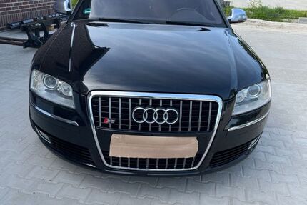 Audi A8 250.000 km 17.500 &euro; Apen 26689