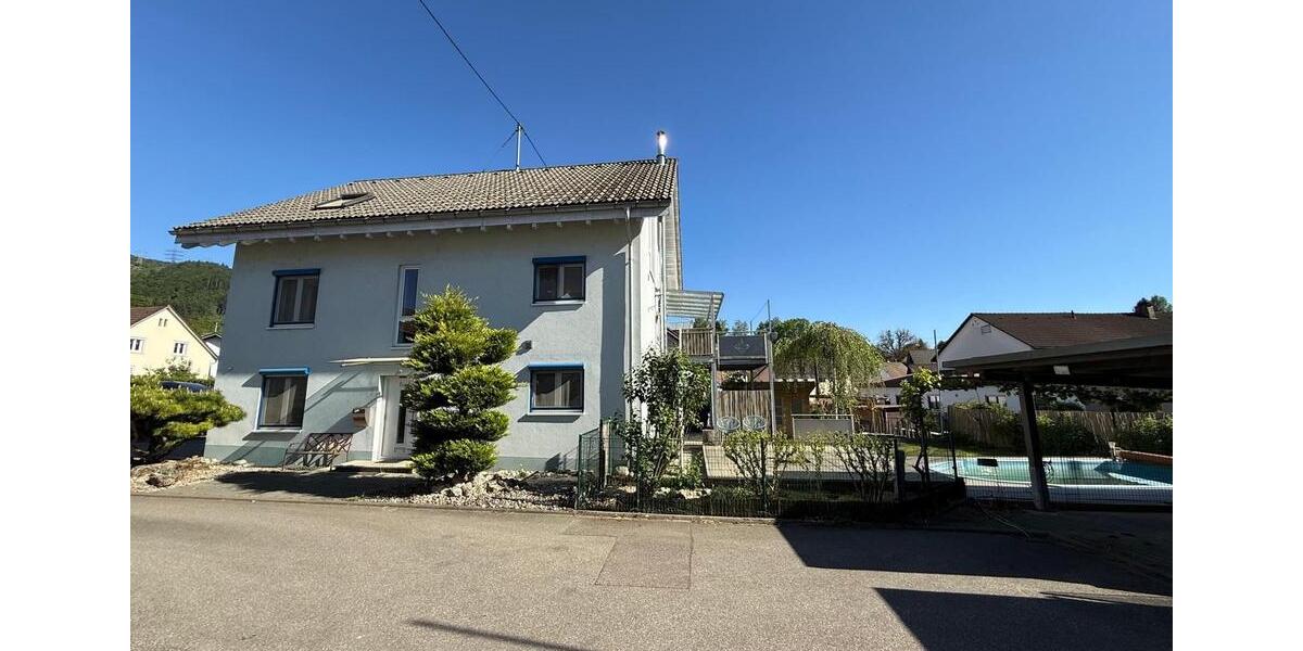 Einfamilienhaus Wehr - 9.5 Zimmer, 224 m&sup2;, 719.000&euro; | Angebot:26603181