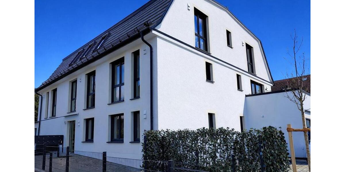 Terrassenwohnung Germering - 4 Zimmer, 98 m&sup2;, 2.540&euro; | Angebot:25963109