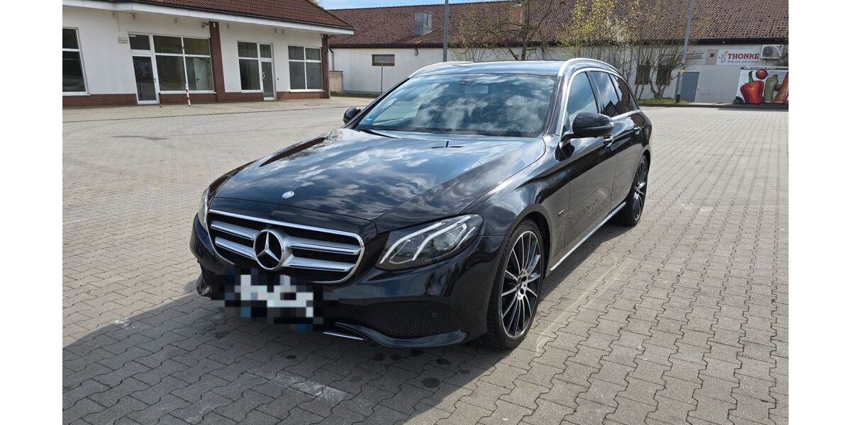 Mercedes-Benz E 200 153.100 km 17.490 &euro; Berlin 14199